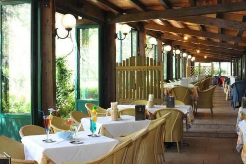 Park Hotel Oasi Garda (Verona) Exterior foto