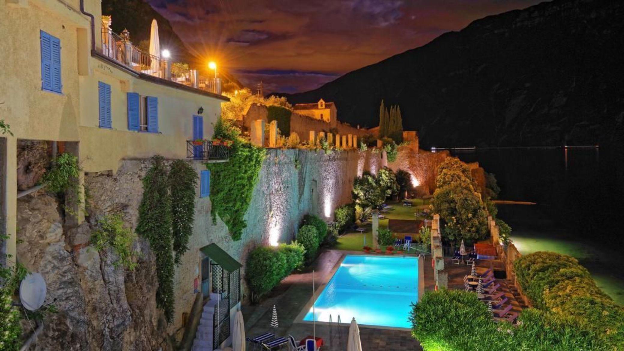 Park Hotel Oasi Garda (Verona) Exterior foto